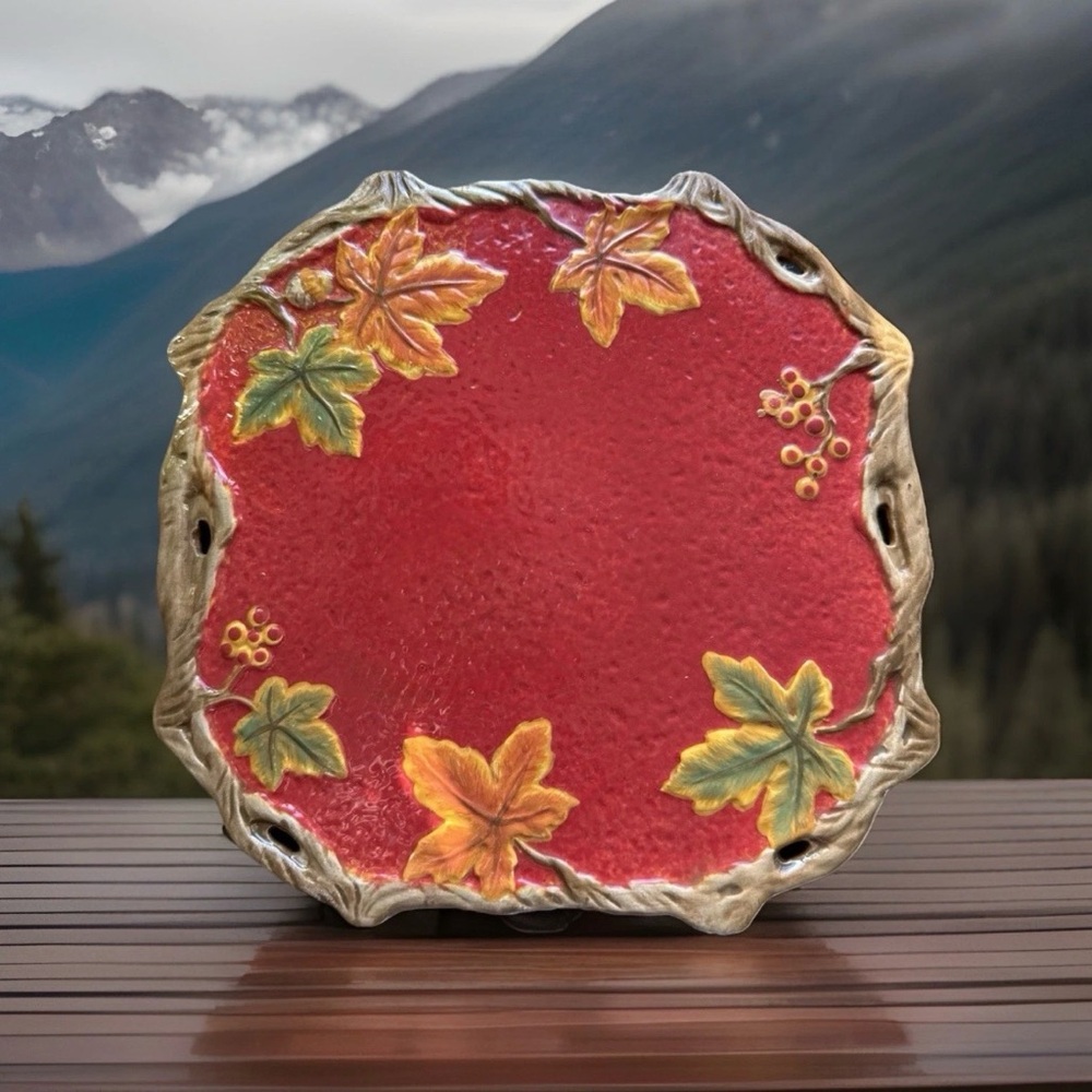 Hand-painted Clay Art Fall Autumn Leaves Ceramic Entertainment Platter  Red EUC